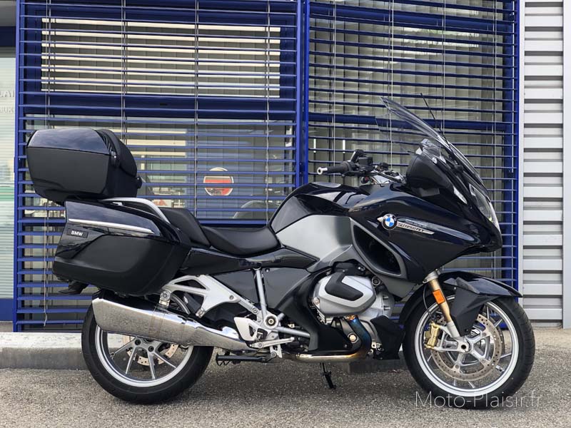 BMW R1250RT Pro motorcycle rental